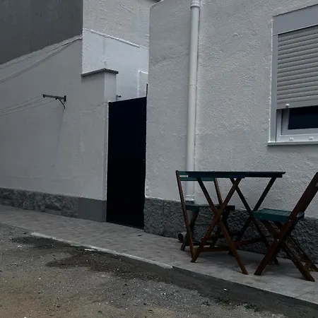 Sea House *